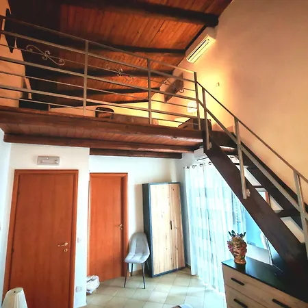 بيت ضيافة Domus Palace