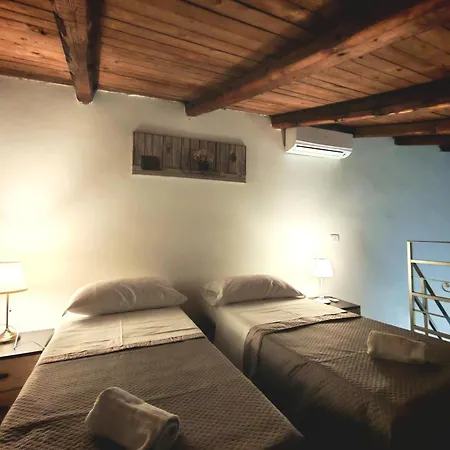 بيت ضيافة Domus Palace 3*