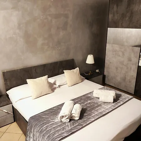 بيت ضيافة Domus Palace 3*