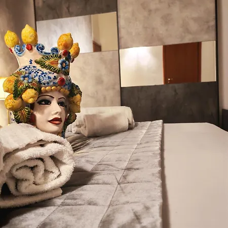 بيت ضيافة Domus Palace 3*